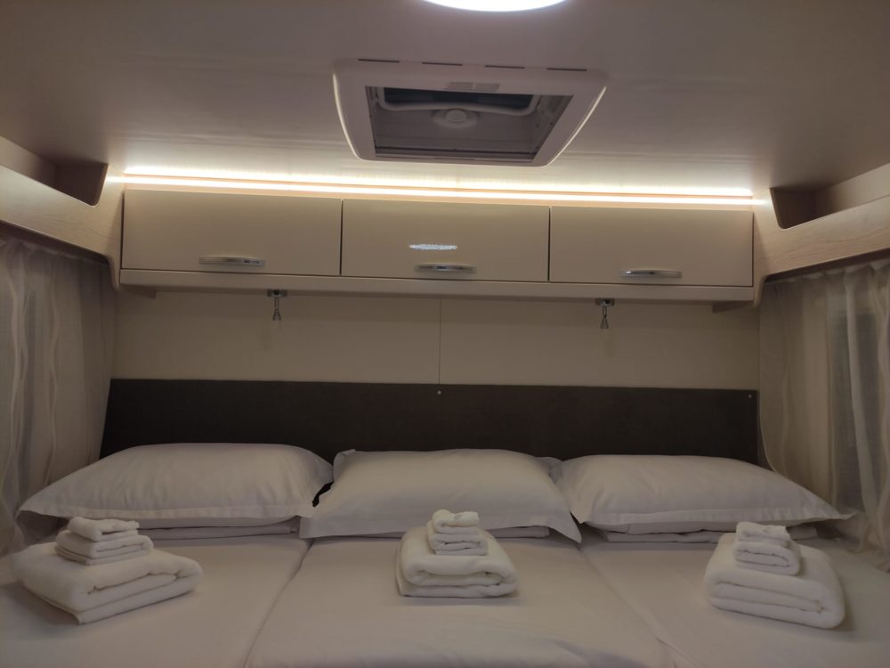 Camping-car Blucamp FIAT Ducato FLY 27S – Image 3